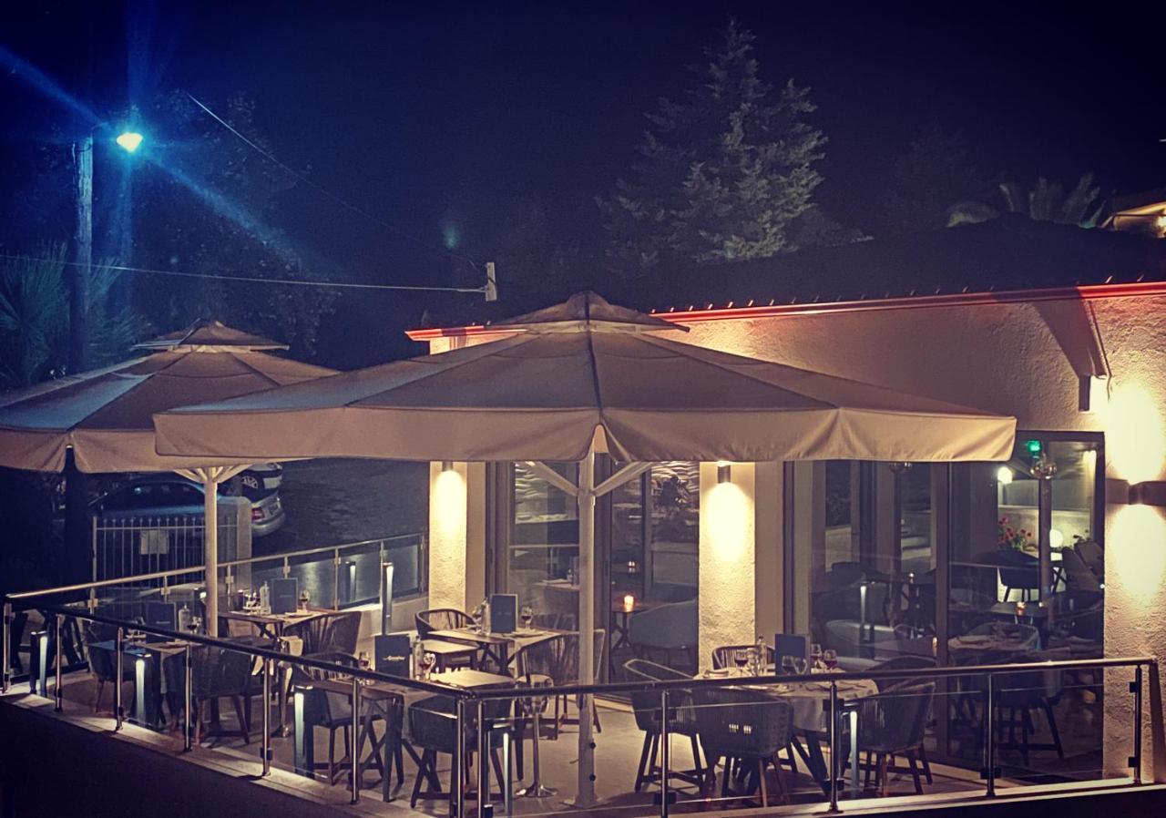 Alexandrina Apartment Mola Kalyva Bagian luar foto