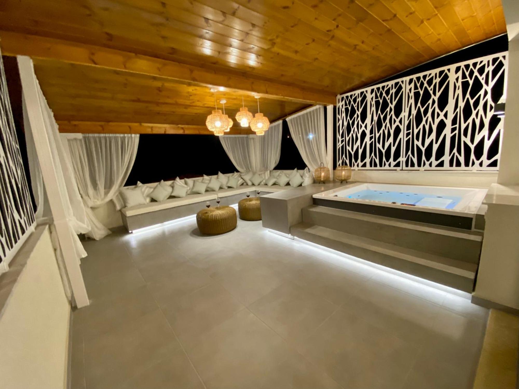 Alexandrina Apartment Mola Kalyva Ruang foto