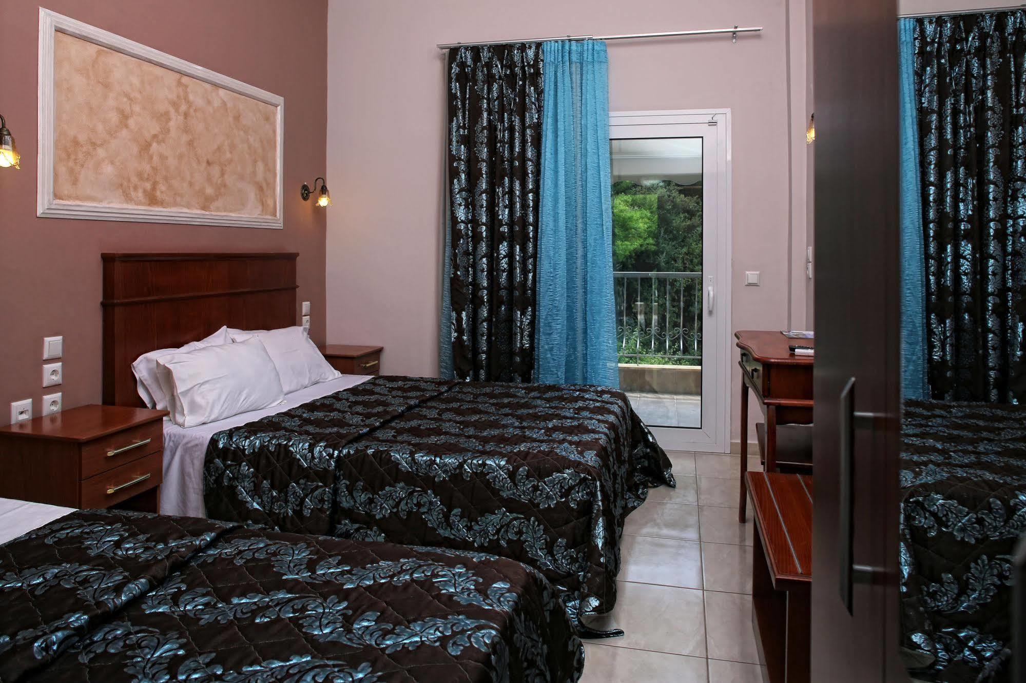 Alexandrina Apartment Mola Kalyva Bagian luar foto